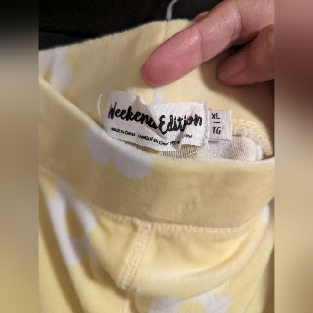 Weekend Edition EUC PJ Pants Size XL - Picture 3 of 3